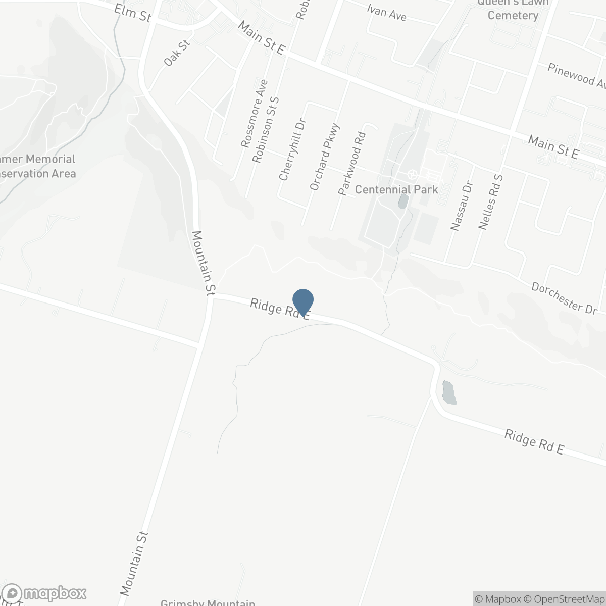49 RIDGE Road E, Grimsby, Ontario L3M 4E7
